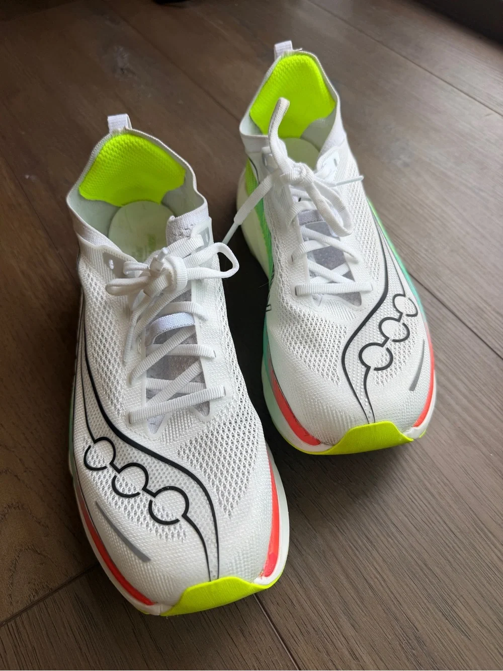 Saucony Endorphin Elite 3 - Size 11